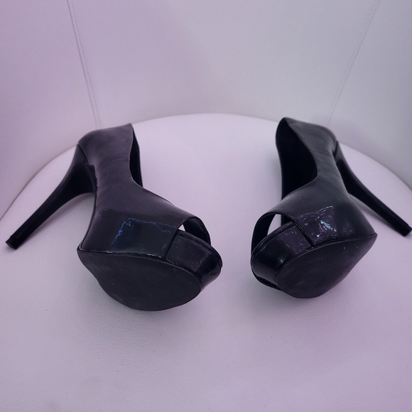 Aldo -black peep toe stilettos - Picture 2 of 5